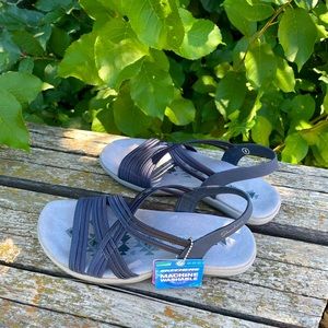 Sketchers Reggae Slim Sandals New Women’s 8 Navy
